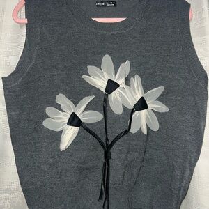 SHEIN Gray Top with White Floral Appliqué
